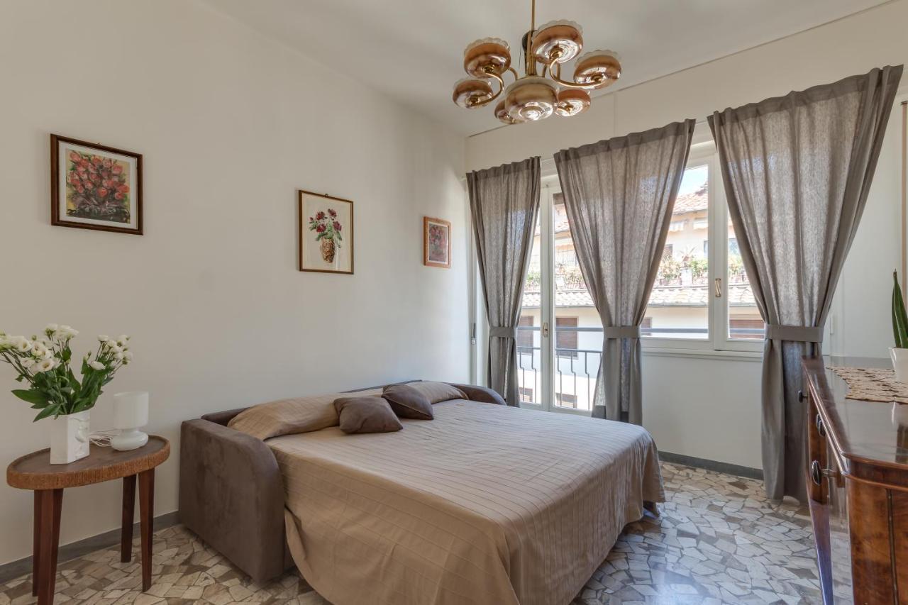Apartments Florence - Santa Maria Balcony Exterior photo